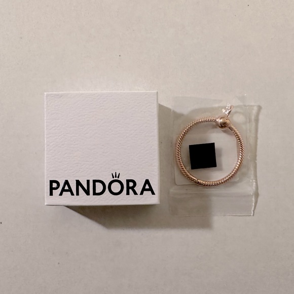 PANDORA | Moments Rose Gold Medium O Pendant | NWT - Picture 5 of 11